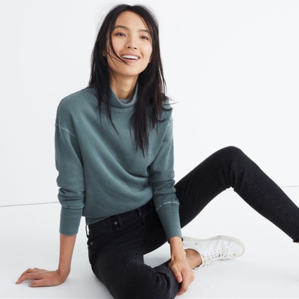 Rivet and thread mock neck
